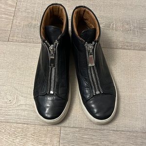 Frye Lena Zip Hightop
